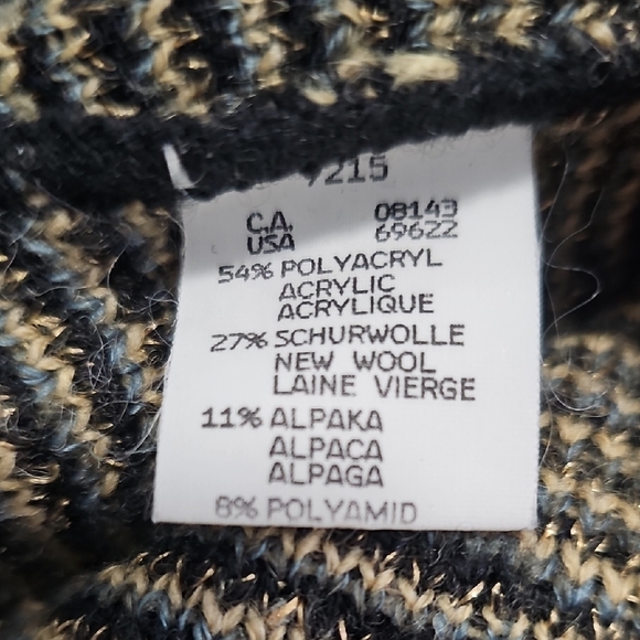 Vintage Black and Cream Geometric Sweater - Picture 3 of 5